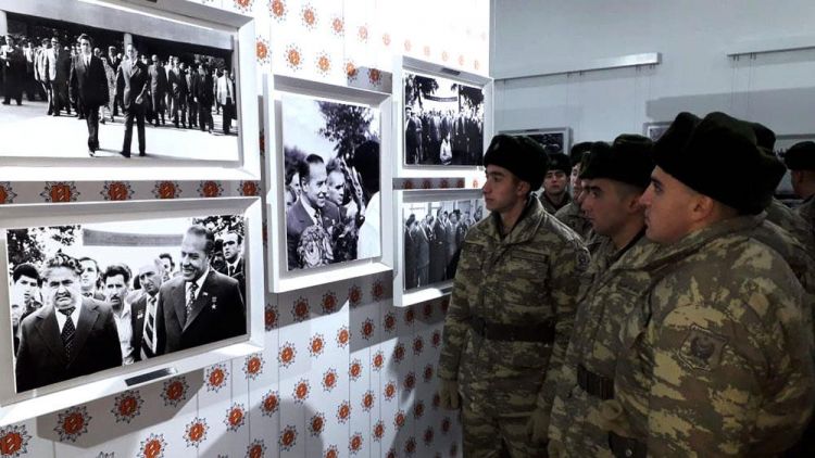 Ümummilli Liderin anım günü ilə əlaqədar Azərbaycan Ordusunda silsilə tədbirlər keçirilib - FOTO - VİDEO