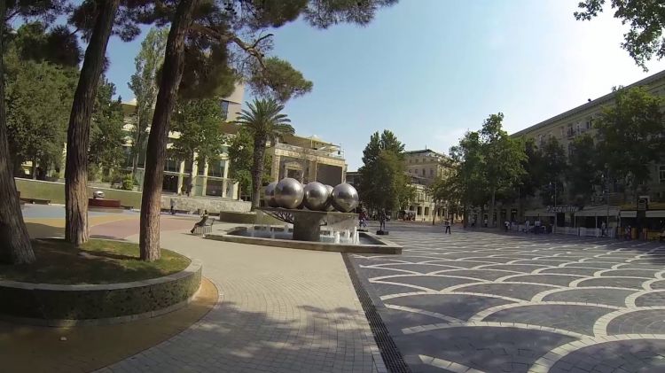Fəvvarələr Meydanında aksiya keçirmək istəyənlərə  XƏBƏRDARLIQ
