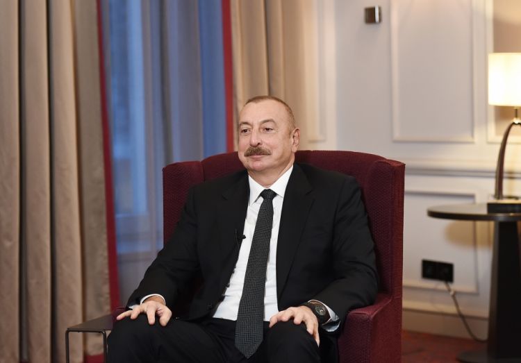 Prezident Ermənistana qaytarılan əsirlərin sayını açıqladı