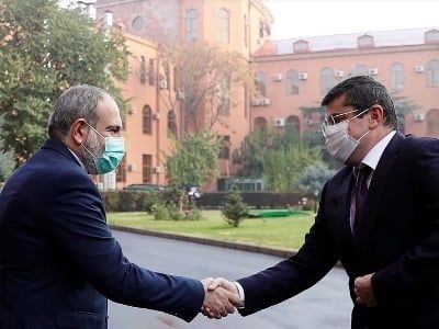 Paşinyan Arayik Arutunyanı təcili İrəvana  ÇAĞIRDI Paşinyan Arayik Arutunyanı təcili İrəvana  ÇAĞIRDI