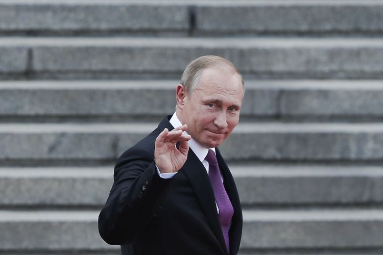 Peskov Putinin tik-toka baxıb-baxmadığı sualına cavab verib
