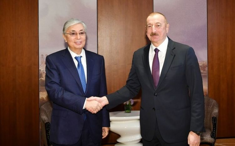 Qazaxıstan Prezidenti Azərbaycan liderini təbrik edib