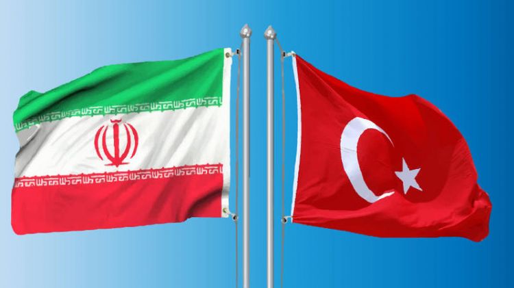 İran Türkiyə ilə sərhədi bağladı İran Türkiyə ilə sərhədi bağladı