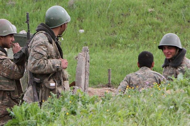 Qarabağda qanunsuz erməni silahlıları arasında kütləvi dava:  Yaralılar var