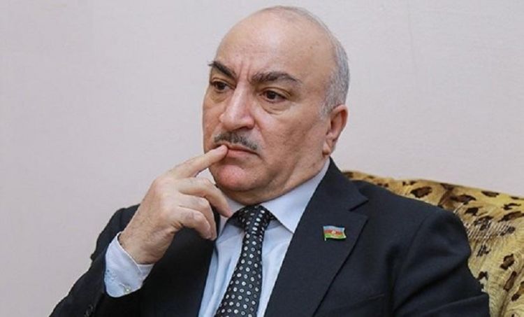 Tahir Kərimli: “Xalqımın xasiyyətinə məəttələm, bu qədər söyüş olar?!” -  VİDEO