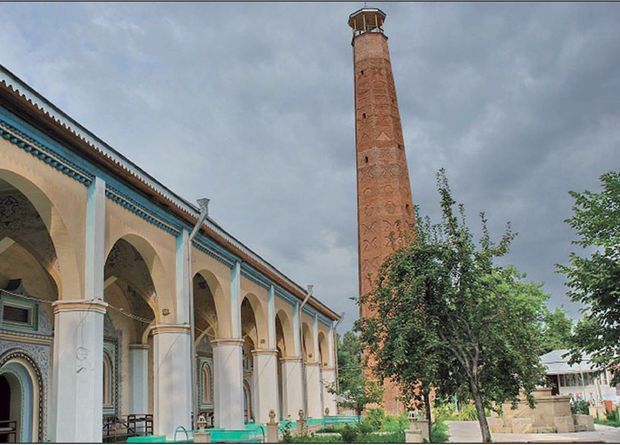Qafqazın ən hündür minarəli məscidi -  VİDEO