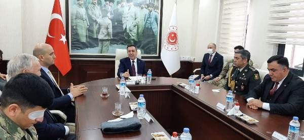 Azərbaycanlı qazilər Türkiyə Milli Müdafiə Nazirliyində Azərbaycanlı qazilər Türkiyə Milli Müdafiə Nazirliyində