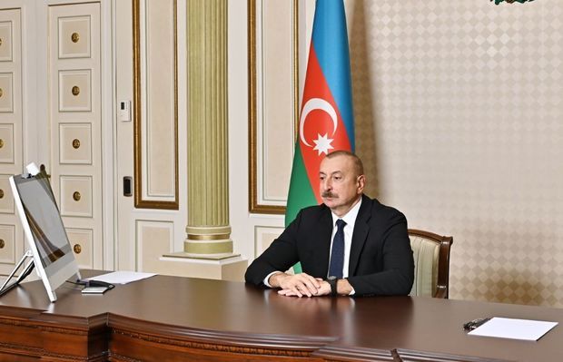 İlham Əliyevlə Monteneqro parlamentinin sədri arasında görüş olub - FOTO - YENİLƏNİB İlham Əliyevlə Monteneqro parlamentinin sədri arasında görüş olub - FOTO - YENİLƏNİB