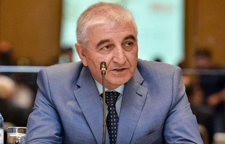 Məzahir Pənahov:  "Niyə narahat olursuz?"