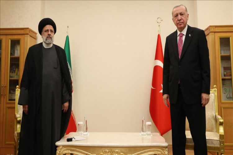 Ərdoğan və Rəisi telefonla danışıblar