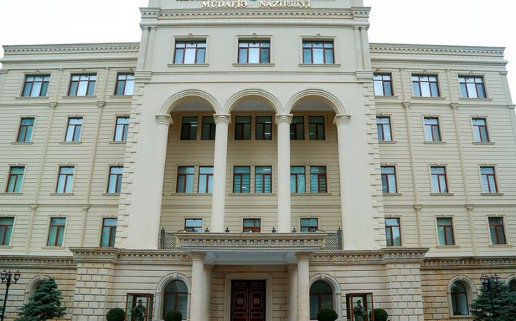 Müdafiə Nazirliyi əsgər valideynlərinə müraciət etdi
