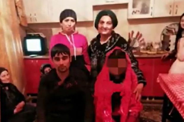 15 yaşında ərə verilən qızın anası:  “Oğlanın adını bilmirəm” - VİDEO