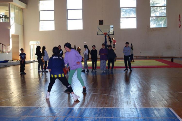 Marneulidə azərbaycanlı qızlardan ibarət basketbol komandası yaradılıb -  FOTO