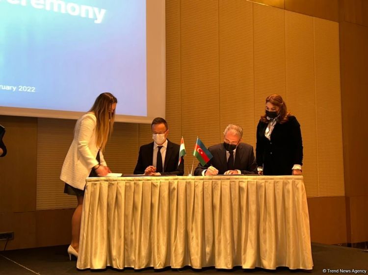 Azərbaycanla Macarıstan arasında sənədlər imzalandı -  FOTO