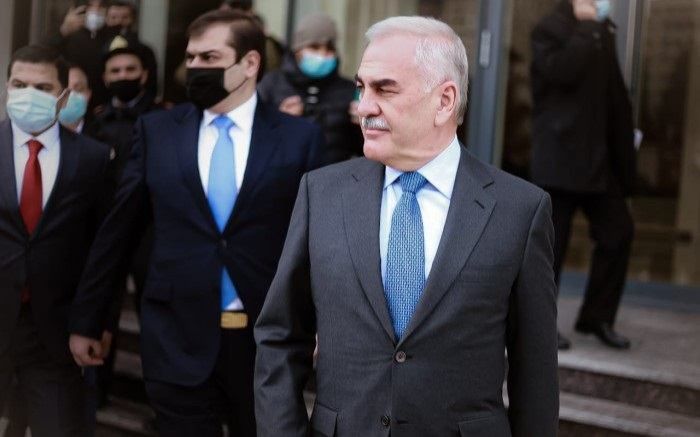 Talıbova həsr olunmuş "Vasifnamə" lağa qoyuldu - FOTO
