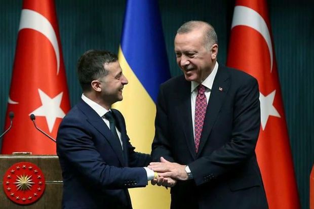 Zelenski “Omikron”a yoluxan R.T.Ərdoğana şəfa arzuladı -  FOTO