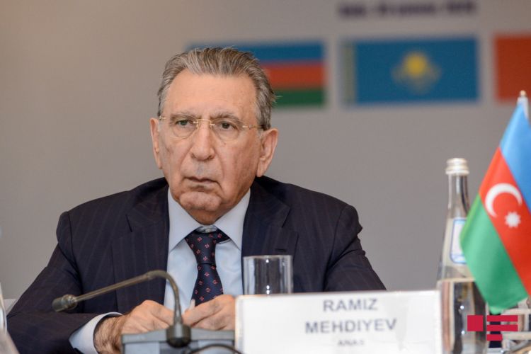 AMEA Rəyasət Heyəti toplaşır -  Mehdiyev istefaya göndərilir?