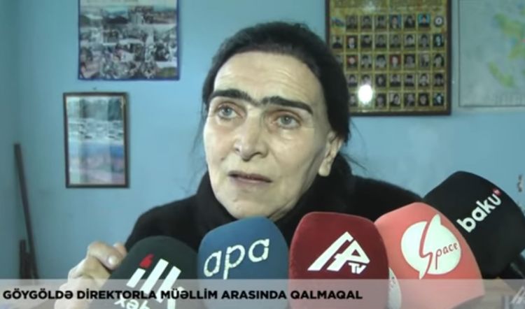 Müəllimi təhqir edən məktəb direktoru danışdı: "Müəllim diplomu saxtadır" - VİDEO