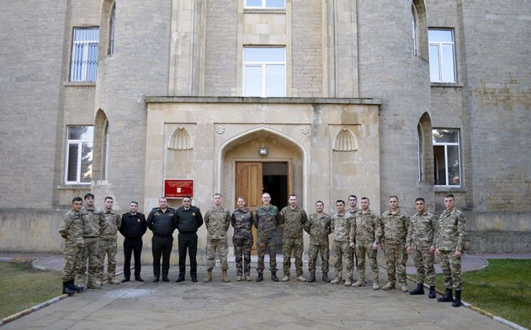 NATO zabitləri Azərbaycanda təlim keçir -  FOTO