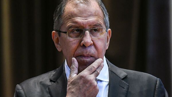 Lavrov Rau ilə Qarabağı müzakirə edəcək