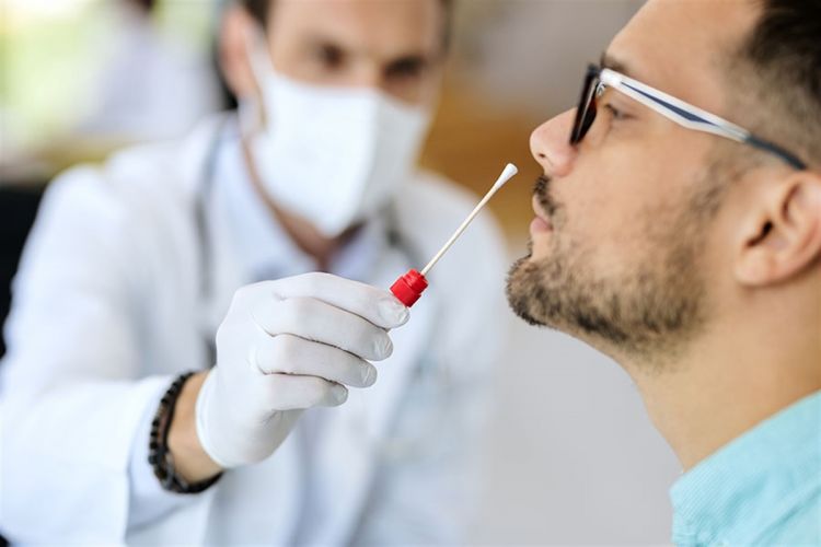 COVID testləri gec götürüldüyü üçün vətəndaşlar nə etməlidir? -  Nazir