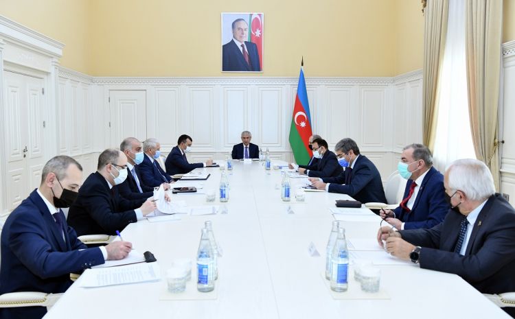 Əmək Münasibətlərinin Tənzimlənməsi və Koordinasiyası Komissiyasının növbəti iclası keçirilib