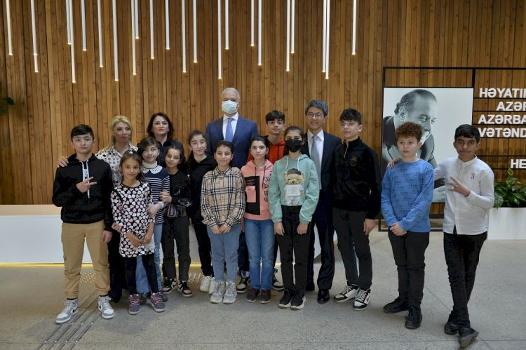 Vada Cüniçi DOST İnklüziv İnkişaf və Yaradıcılıq Mərkəzi ilə tanış olub -  FOTO