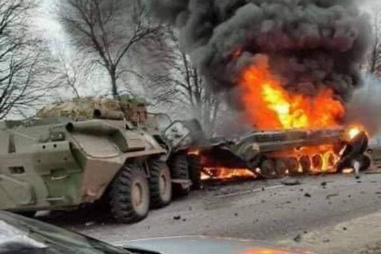 Ukrayna Ordusu Rusiyaya məxsus daha 15 tankın məhv edildiyini açıqlayıb -  FOTO