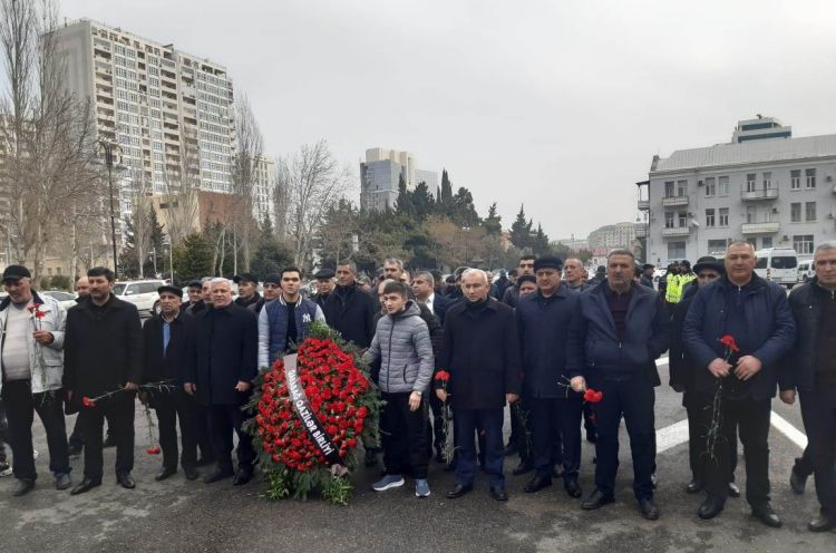 Qarabağ qaziləri "Ana fəryadı" abidəsini ziyarət etdilər -  FOTO