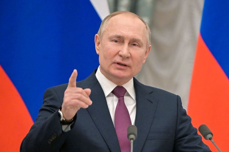 Putin Ukrayna hərbçilərini hakimiyyəti ələ almağa çağırdı