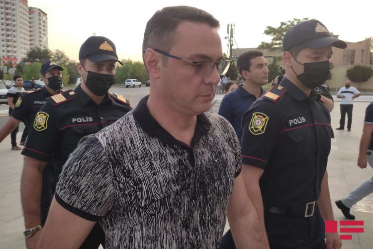 Eldəniz Səlimovun deputatlığına xitam verilib