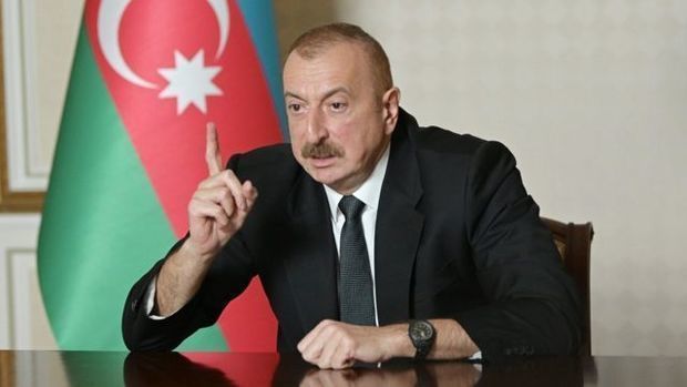 Prezident bu şəxslərə xəbərdarlıq etdi:  "Buna son qoyulmalıdır"
