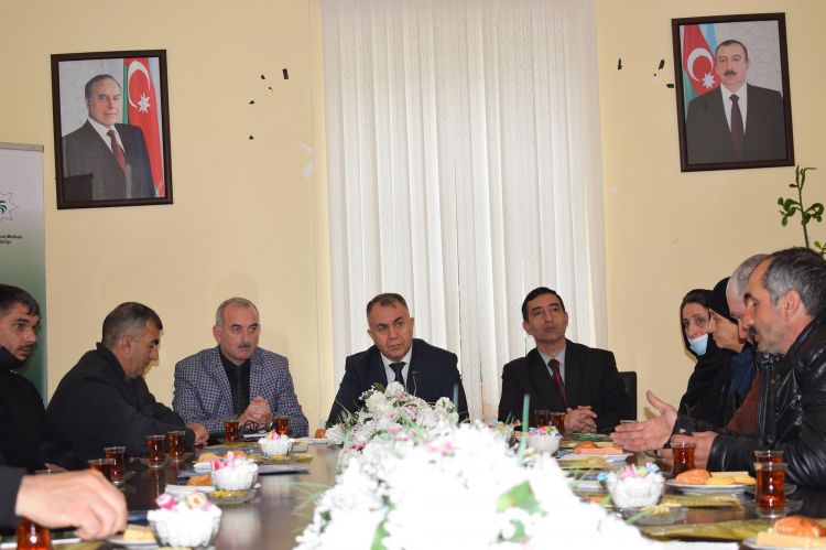 Siyəzəndə şəhid ailələri və veteranlara hüquqi yardım göstərilib -  FOTO