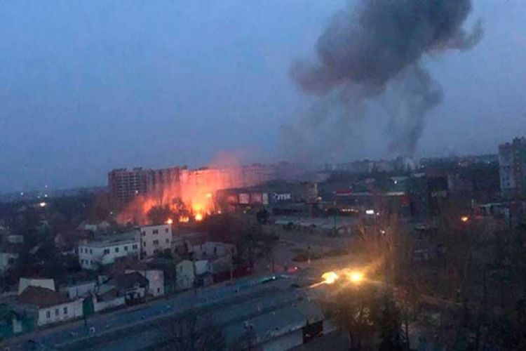 Ukrayna ordusu Nikolayev aeroportunu geri qaytarıb