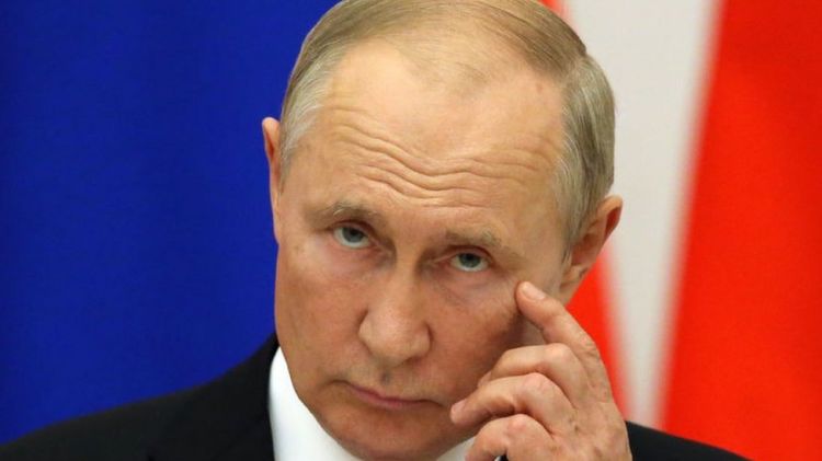 “Daily Mail”: Putin beyin pozğunluğundan əziyyət çəkir