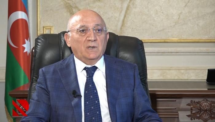Azərbaycanda Komitə sədrinin qardaşı olan prokuror işdən  ÇIXARILDI - FOTO