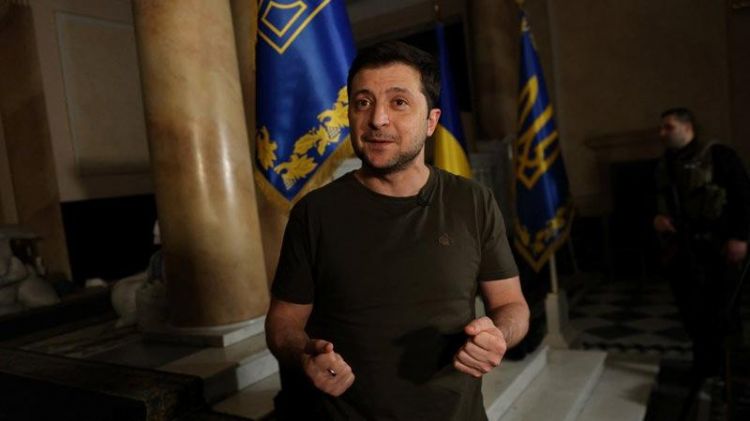 Zelenski Rusiya hərbçilərinə müraciət edib:  “Seçin!”