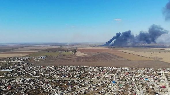 Ukrayna ordusu aerodromu vurdu:  Rusiya helikopterləri külə döndü 