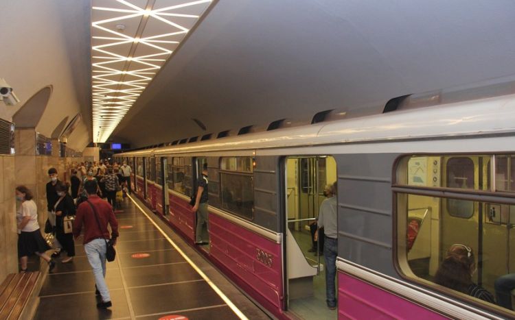 Bakı metrosunda problem yarandı: Bbloklayıcı siqnal işə düşdü