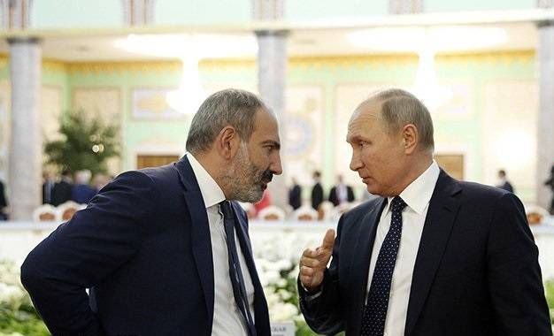 Paşinyan və Putin Qarabağdan danışıblar