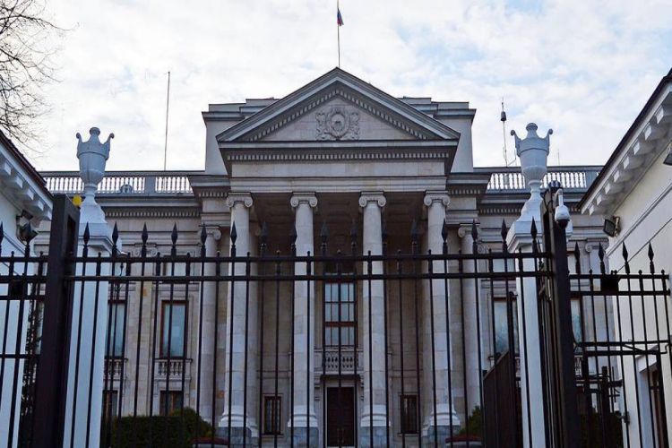Rusiya Polşadakı səfirliyinin bağlanmasını istisna etmir