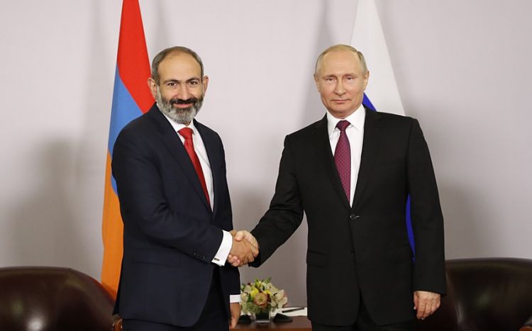 Putin Paşinyanla yenə Qarabağı müzakirə edib