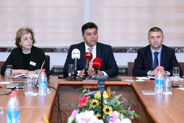 “Azəriqaz”ın smart tipli sayğaclarını artıq onlayn yükləmək mümkündür