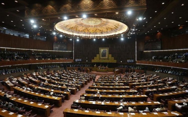 Pakistanda Nazirlər Kabineti istefaya göndərildi