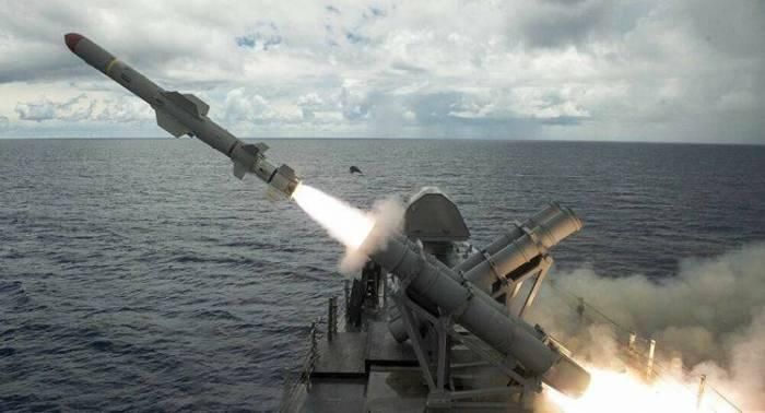Britaniya "Harpoon” silahlarını Ukraynaya göndərir