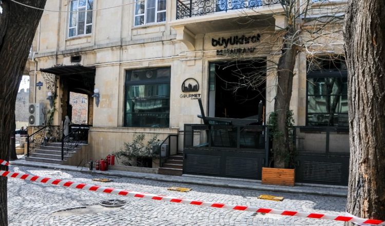 Partlayış baş vermiş  gecə klubu kimə məxsusdur?