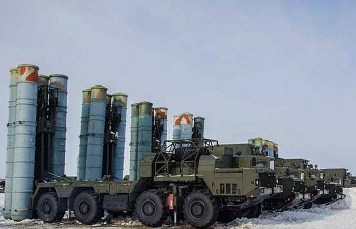 Slovakiya Ukraynaya "S-300"ləri göndərdi -  VİDEO