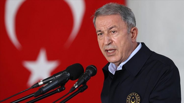 "Qara dənizə hərbi gəmilərin daxil olmasına icazə verməyəcəyik" -  Hulusi Akar "Qara dənizə hərbi gəmilərin daxil olmasına icazə verməyəcəyik" -  Hulusi Akar