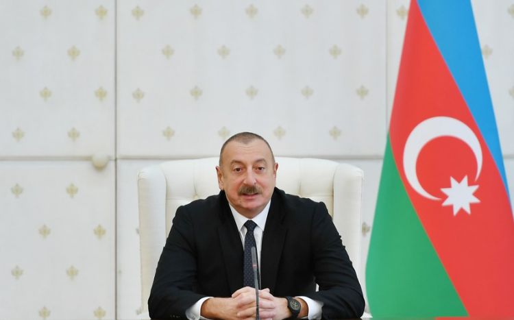 21 məktəbli Prezidentə məktub yazıb -  FOTO