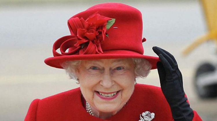 96 yaşlı Britaniya kraliçasının uzunömürlülüyünün sirri açıldı -  MARAQLI